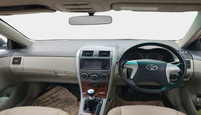 2013 Toyota Corolla Altis J PETROL, Petrol, Manual, 75,461 km, interior