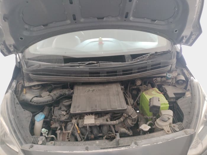 2017 Hyundai Xcent E+, Petrol, Manual, 1,49,339 km, exterior