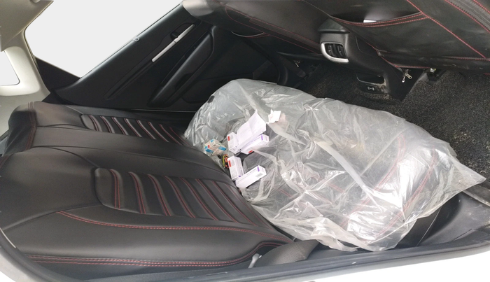 2024 KIA SONET HTK PLUS 1.0 TURBO PETROL IMT, Petrol, Manual, 5,303 km, interior