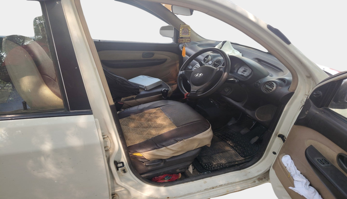 2013 Hyundai Santro Xing GL, Petrol, Manual, 82,343 km, interior