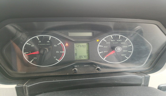 2021 Mahindra Scorpio S5, Diesel, Manual, 85,787 km, interior