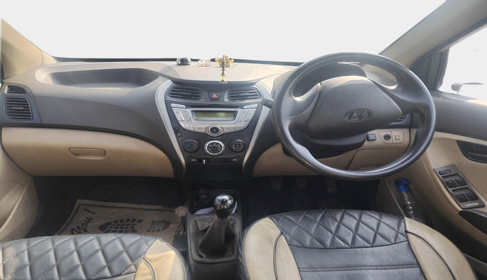 2013 Hyundai Eon ERA +, Petrol, Manual, 1,55,039 km, interior