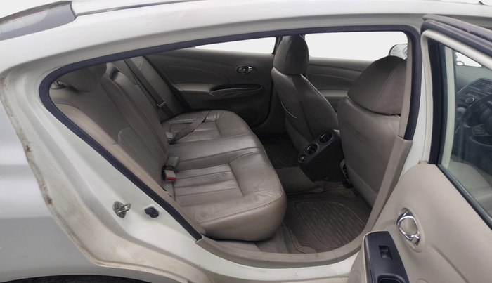 2013 Renault Scala RXZ DIESEL, Diesel, Manual, 1,54,306 km, interior