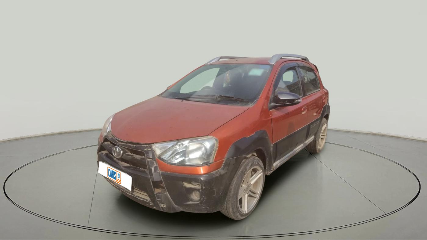 2016 Toyota Etios CROSS 1.2 G, Petrol, Manual, 93,640 km, exterior