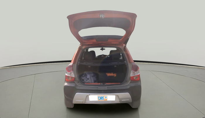 2016 Toyota Etios CROSS 1.2 G, Petrol, Manual, 93,640 km, exterior