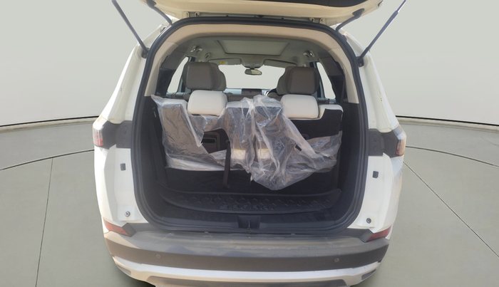 2023 Tata Safari XZA PLUS O 7STR, Diesel, Automatic, 31,332 km, exterior