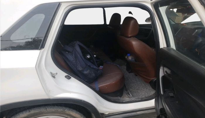 2021 Maruti Vitara Brezza LXI, Petrol, Manual, 56,679 km, interior