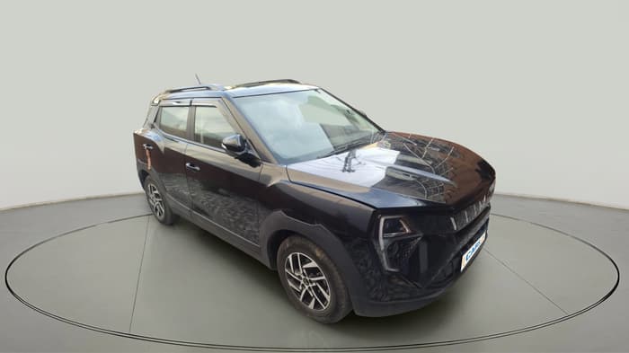2024 Mahindra XUV 3XO AX5 1.5 Turbo Diesel, Diesel, Manual, 9,504 km, exterior