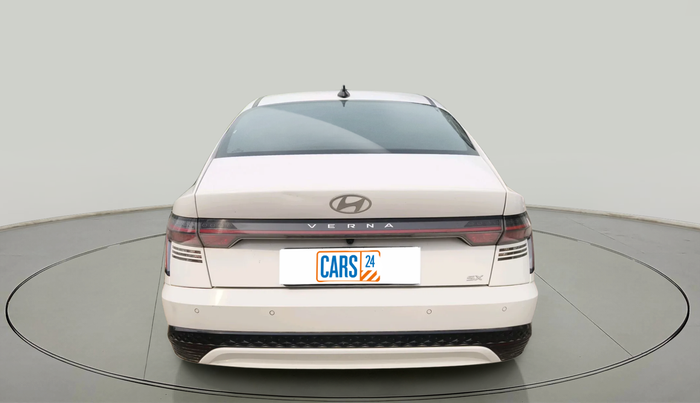 2024 Hyundai Verna SX 1.5 l MPI, Petrol, Manual, 22,867 km, exterior