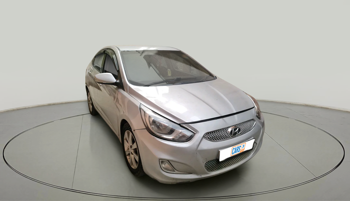 2011 Hyundai Verna FLUIDIC 1.6 VTVT SX, Petrol, Manual, 1,13,789 km, exterior