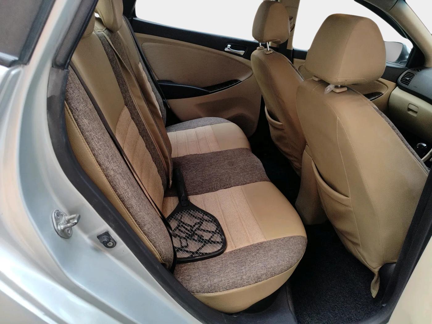 2011 Hyundai Verna FLUIDIC 1.6 VTVT SX, Petrol, Manual, 1,13,789 km, interior