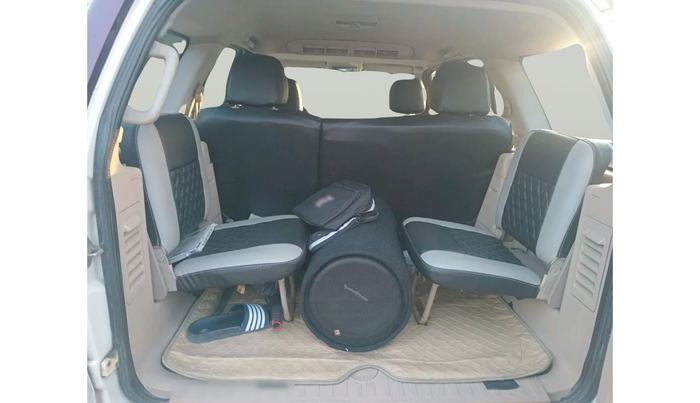 2015 Tata Safari Storme 2.2 EX 4X2, Diesel, Manual, 1,12,251 km, exterior