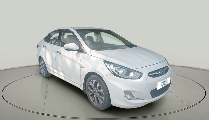 2014 Hyundai Verna FLUIDIC 1.6 CRDI SX, Diesel, Manual, 1,42,052 km, exterior