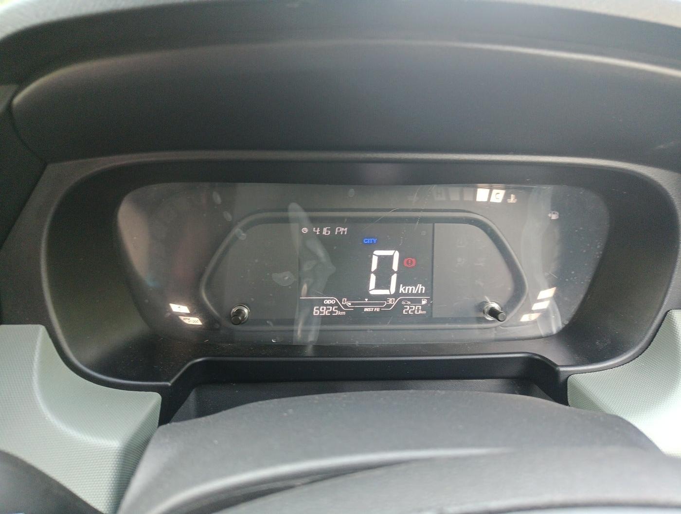 2024 Tata PUNCH Adventure Plus (S), Petrol, Manual, 6,925 km, interior