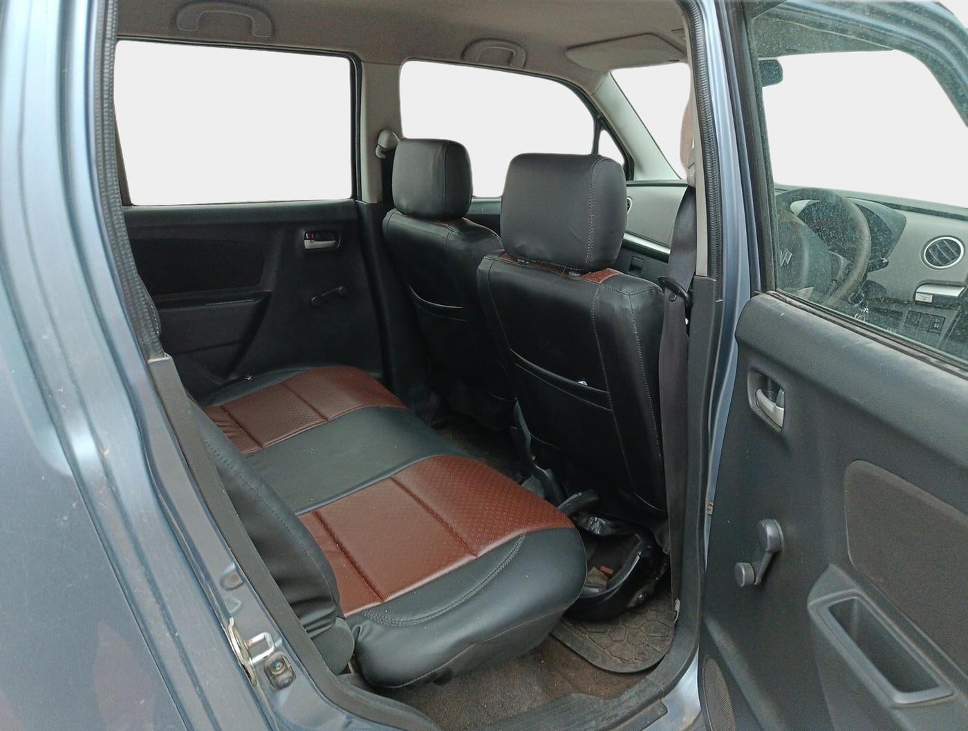 2011 Maruti Wagon R 1.0 LXI, Petrol, Manual, 1,01,191 km, interior