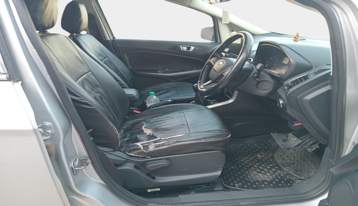 2018 Ford Ecosport TITANIUM 1.5L DIESEL, Diesel, Manual, 5,50,000 km, interior