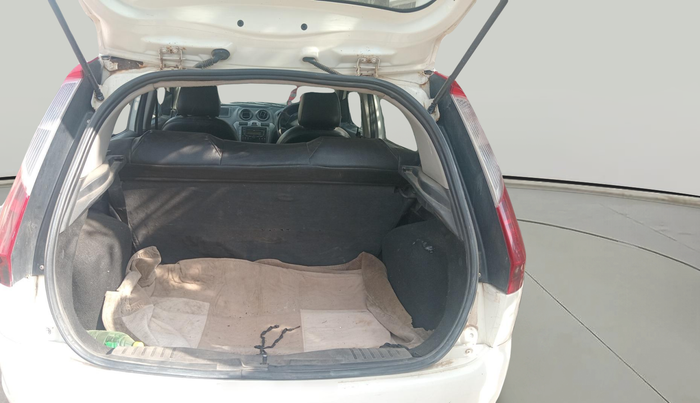 2012 Ford Figo LXI 1.4 DIESEL, Diesel, Manual, 1,31,214 km, exterior