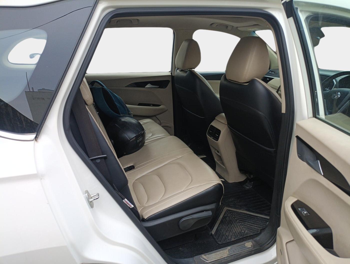 2021 MG HECTOR SHARP 1.5 PETROL CVT, Petrol, Automatic, 30,914 km, interior