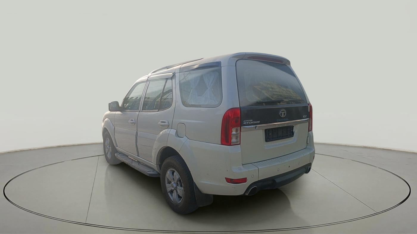 2016 Tata Safari Storme 2.2 EX 4X2, Diesel, Manual, 92,997 km, exterior