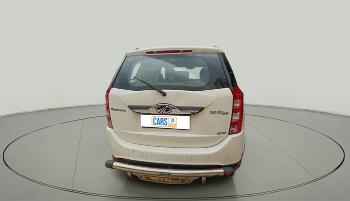 2016 Mahindra XUV500 W10, Diesel, Manual, 1,16,550 km, exterior