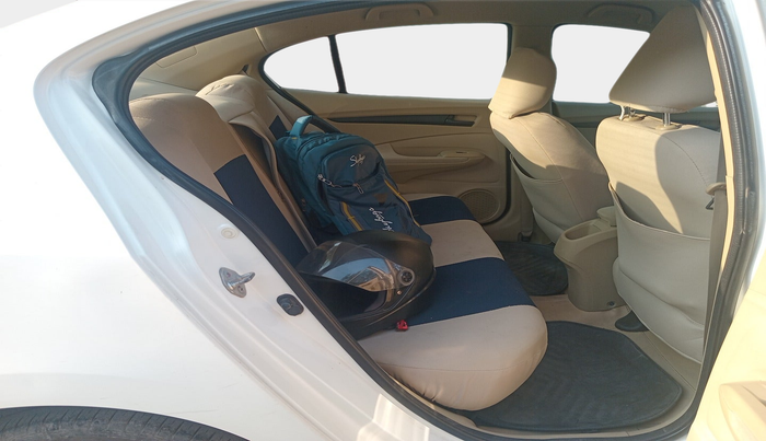 2013 Honda City 1.5L I-VTEC S MT, Petrol, Manual, 1,15,834 km, interior