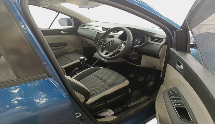 2019 Renault TRIBER RXZ, Petrol, Manual, 17,107 km, interior