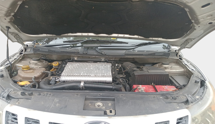 2015 Mahindra XUV500 W8, Diesel, Manual, 1,03,638 km, exterior