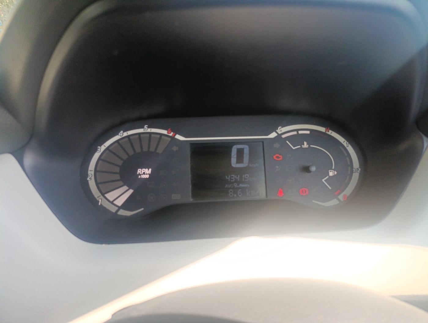 2021 Nissan MAGNITE XE, Petrol, Manual, 43,419 km, interior