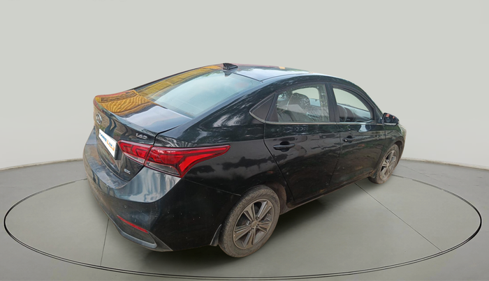 2018 Hyundai Verna 1.6 CRDI SX + AT, Diesel, Automatic, 91,376 km, exterior