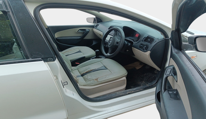 2011 Volkswagen Polo TRENDLINE 1.2L PETROL, Petrol, Manual, 81,849 km, interior
