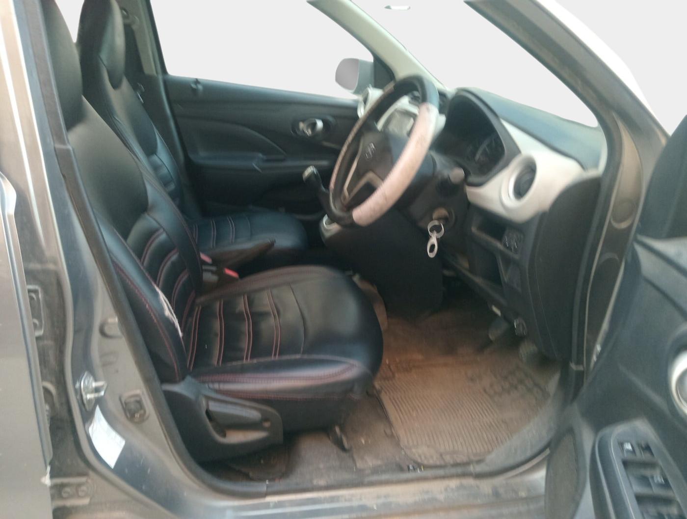 2018 Datsun Go Plus T (O), Petrol, Manual, 32,910 km, interior