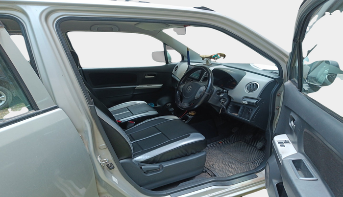 2011 Maruti Wagon R 1.0 LXI, Petrol, Manual, 1,13,593 km, interior