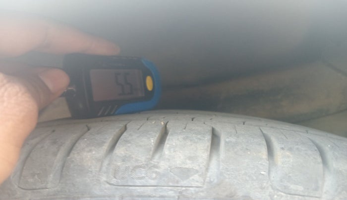 2012 Hyundai Verna FLUIDIC 1.6 CRDI SX, Diesel, Manual, 1,25,155 km, tyre