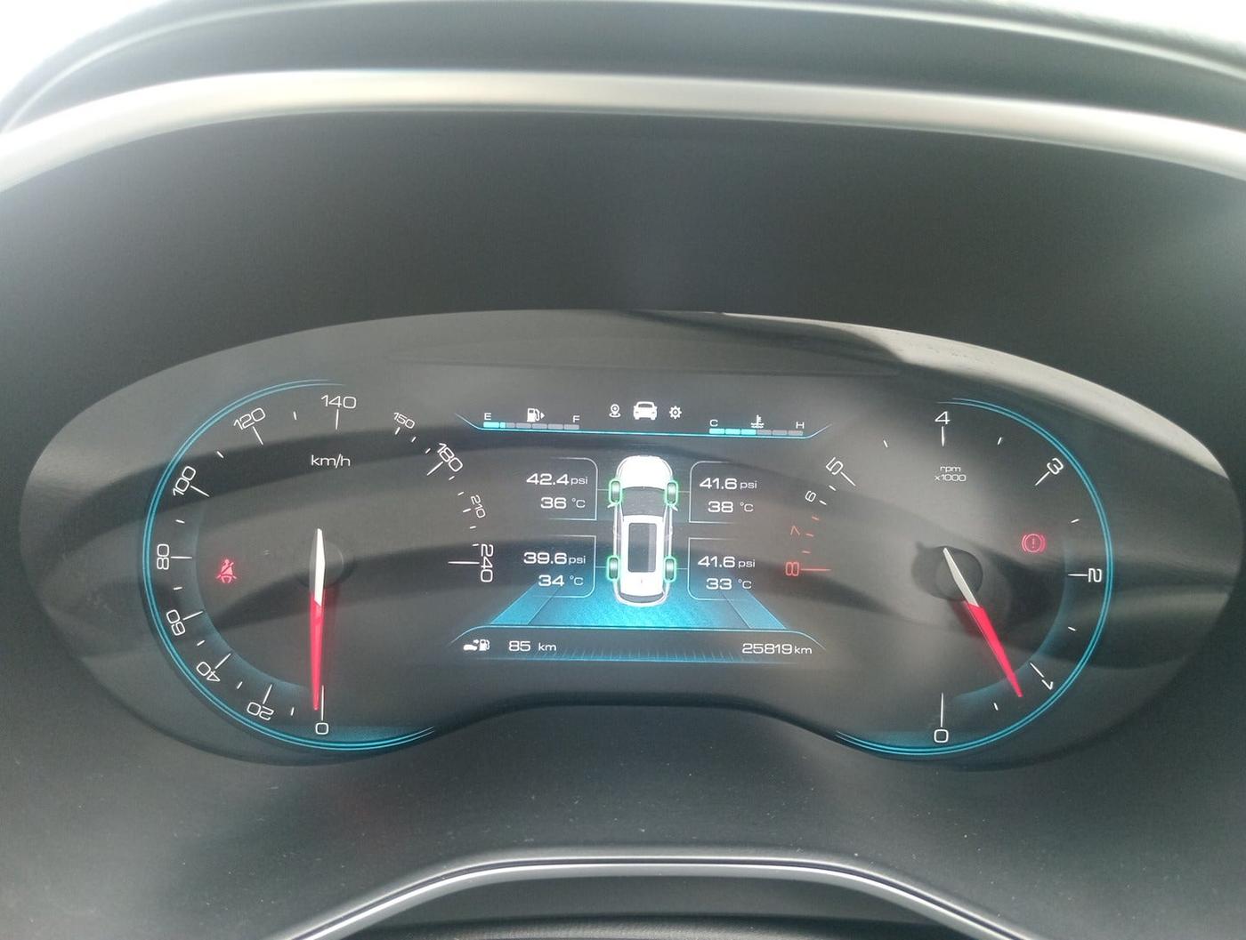 2022 MG HECTOR PLUS SHARP 1.5 PETROL TURBO HYBRID MT 6-STR, Petrol, Manual, 25,819 km, interior