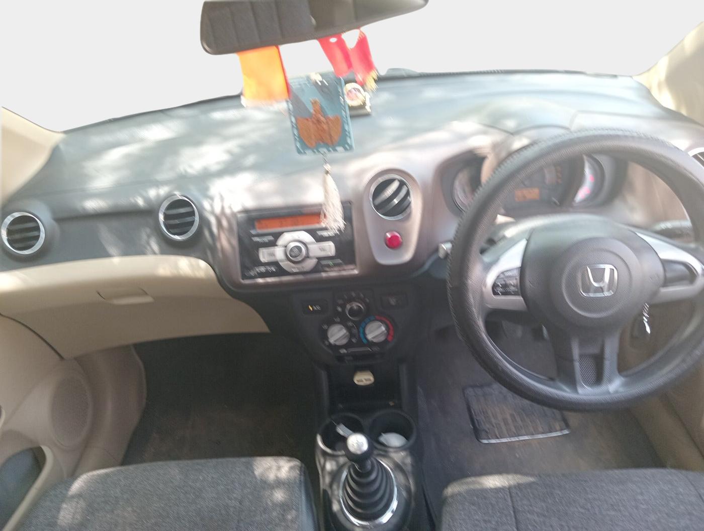 2014 Honda Brio S MT, Petrol, Manual, 75,146 km, interior
