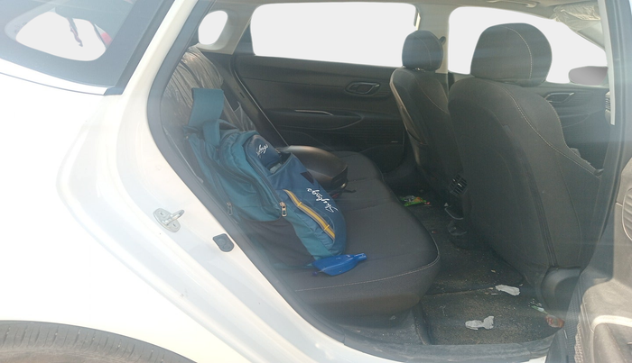 2023 Hyundai NEW I20 ASTA 1.2 MT, Petrol, Manual, 14,097 km, interior