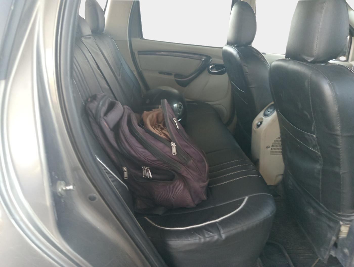 2014 Nissan Terrano XL (D), Diesel, Manual, 98,899 km, interior