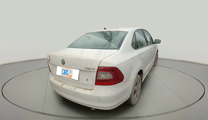 2012 Skoda Rapid AMBITION 1.6 TDI CR MT, Diesel, Manual, 1,47,666 km, exterior