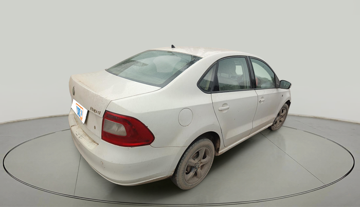 2012 Skoda Rapid AMBITION 1.6 TDI CR MT, Diesel, Manual, 1,47,666 km, exterior