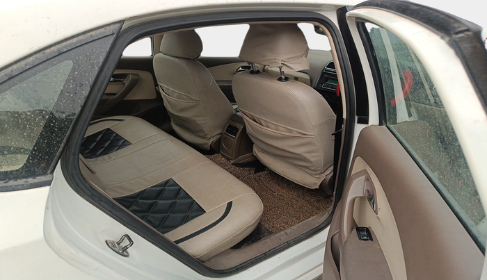 2012 Skoda Rapid AMBITION 1.6 TDI CR MT, Diesel, Manual, 1,47,666 km, interior