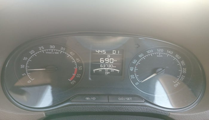 2015 Skoda Rapid 1.5 TDI CR ELEGANCE PLUS AT, Diesel, Automatic, 63,730 km, interior