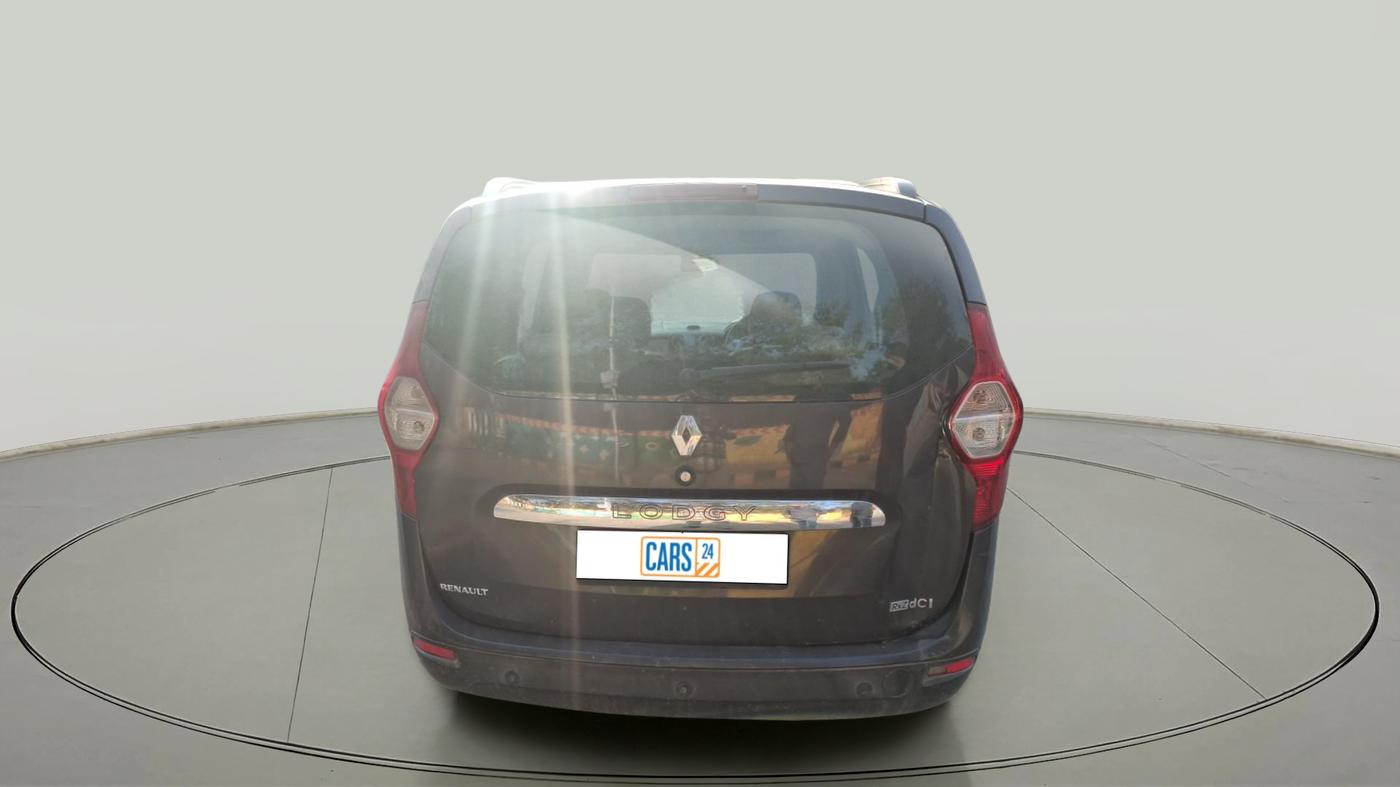 2015 Renault Lodgy 110 PS RXZ, Diesel, Manual, 1,35,001 km, exterior