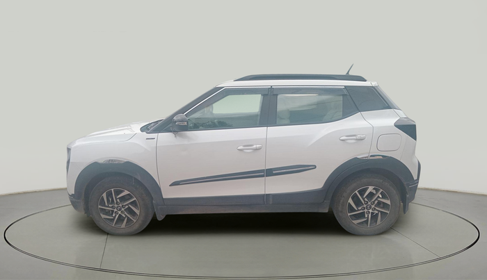 2024 Mahindra XUV 3XO MX3 1.2 L TCMPFI AT, Petrol, Automatic, 7,751 km, exterior