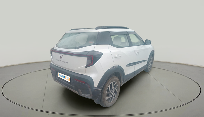 2024 Mahindra XUV 3XO MX3 1.2 L TCMPFI AT, Petrol, Automatic, 7,751 km, exterior