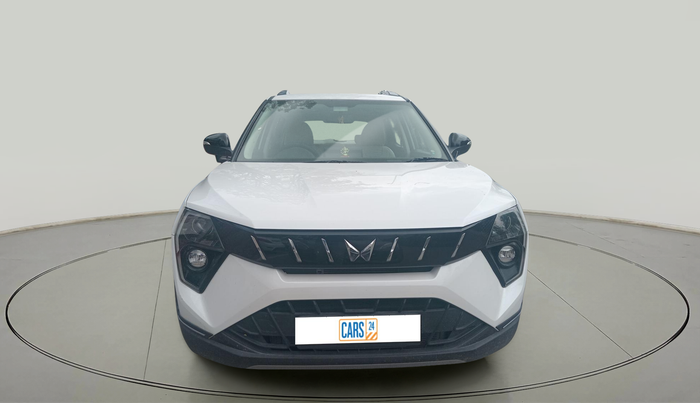 2024 Mahindra XUV 3XO MX3 1.2 L TCMPFI AT, Petrol, Automatic, 7,751 km, exterior