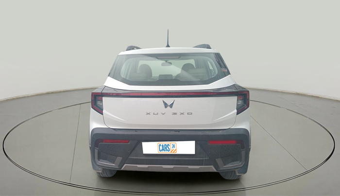 2024 Mahindra XUV 3XO MX3 1.2 L TCMPFI AT, Petrol, Automatic, 7,751 km, exterior