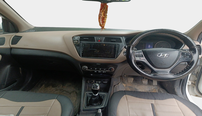 2015 Hyundai Elite i20 ASTA 1.4 CRDI, Diesel, Manual, 1,08,744 km, interior