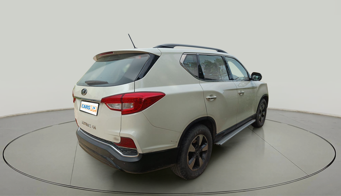 2018 Mahindra ALTURAS G4 4WD AT, Diesel, Automatic, 1,39,341 km, exterior