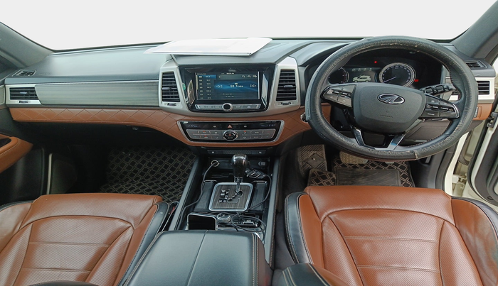2018 Mahindra ALTURAS G4 4WD AT, Diesel, Automatic, 1,39,341 km, interior