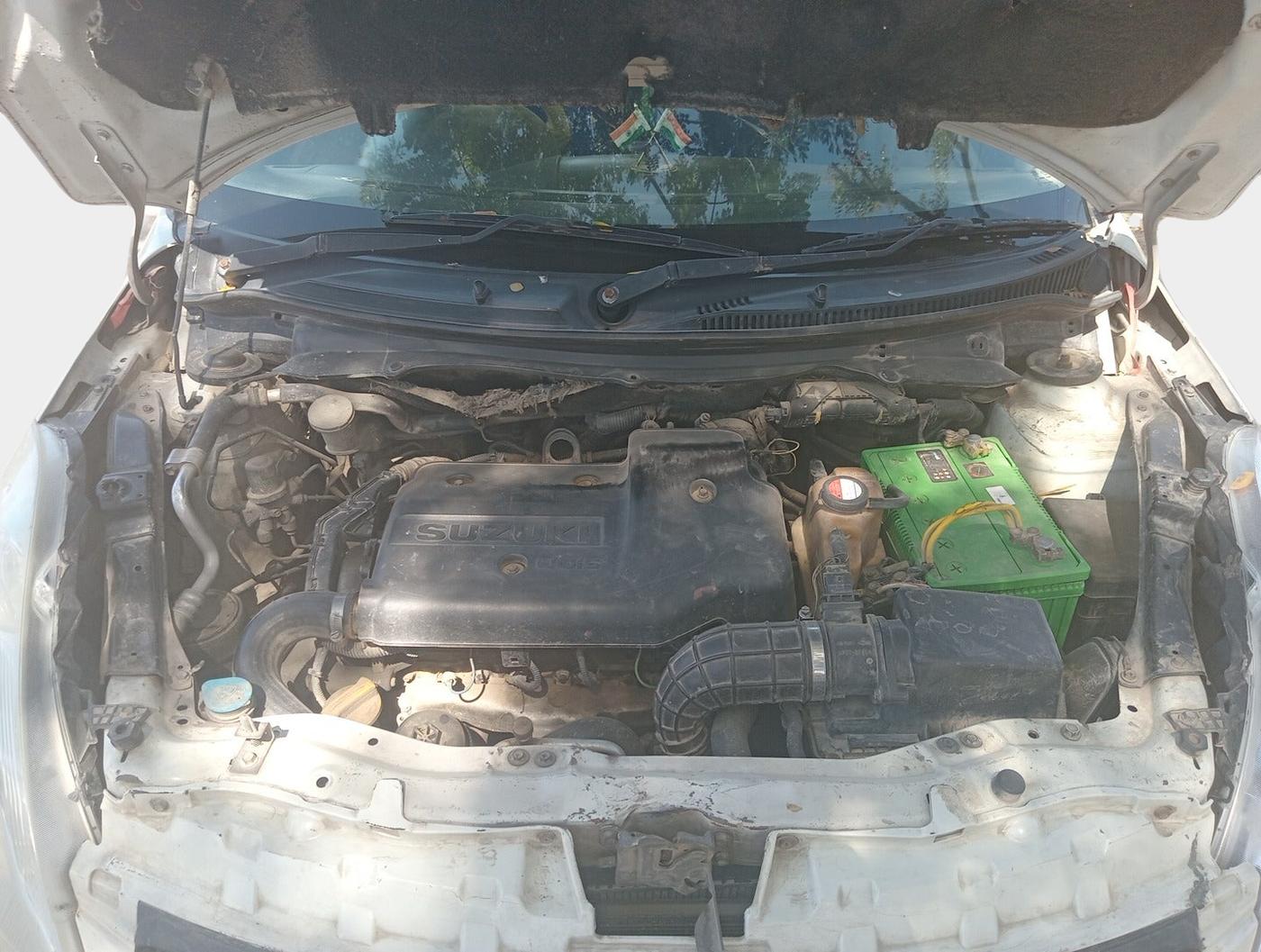 2014 Maruti Swift Dzire VDI, Diesel, Manual, 1,18,070 km, exterior